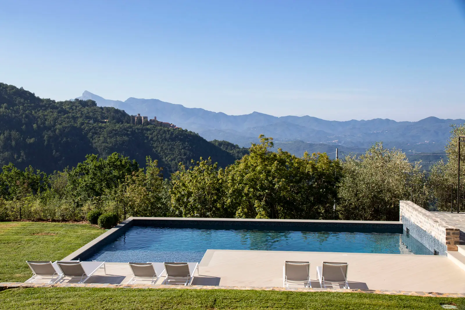 Villa La Braja view over pool to Bastia